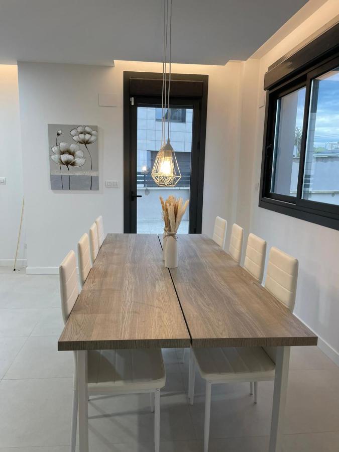 Lujosa Casa En Primera Linea Playa Increibles Vistas Mar 라레도 외부 사진